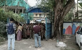 बंगाल चुनाव में दूसरे चरण के मतदान के दौरान की तस्वीर