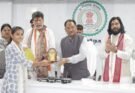मुख्यमंत्री विष्णुदेव साय ने मेधावी विद्यार्थियों का किया सम्मान, कहा- समर्पण और अनुशासन से हर लक्ष्य संभव