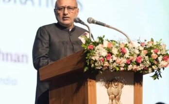 इरोड में कार्यक्रम को संबोधित करते उपराष्ट्रपति सीपी राधाकृष्णन